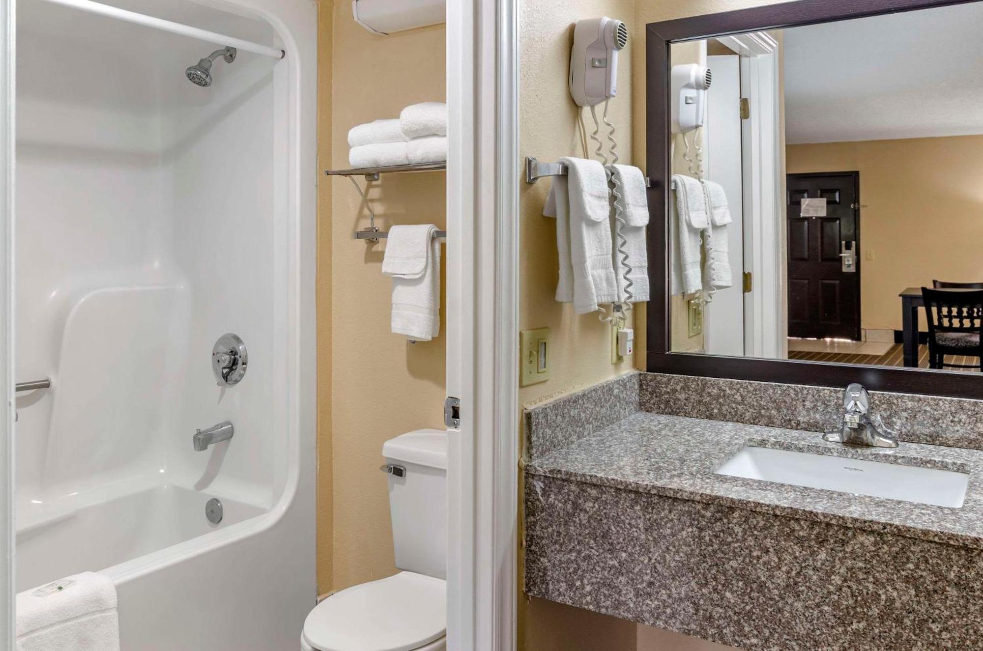 Quality Inn Hillsville Dış mekan fotoğraf